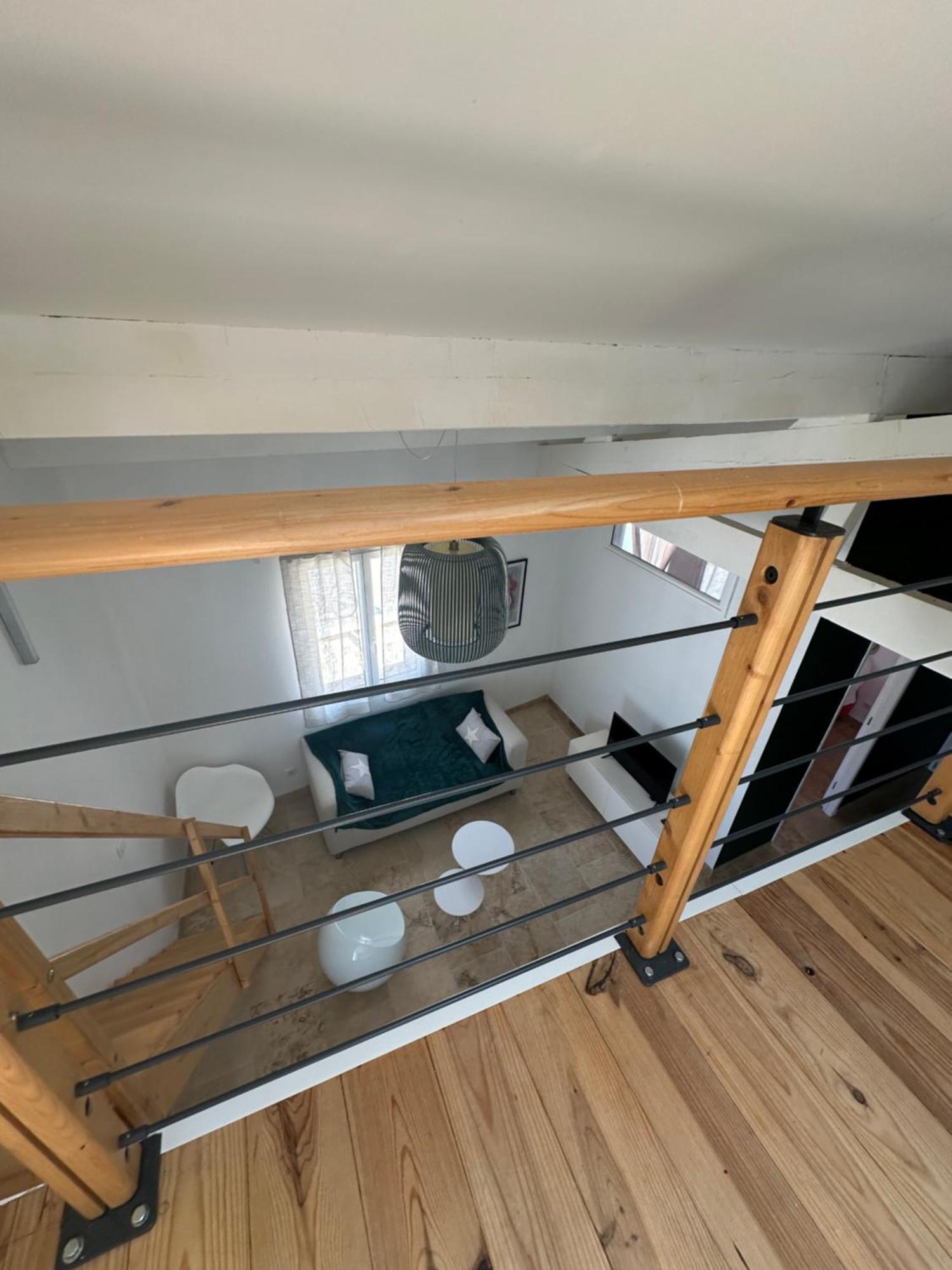 Appartement Avec Vue Sur L Eglise Des Saintes 외부 사진